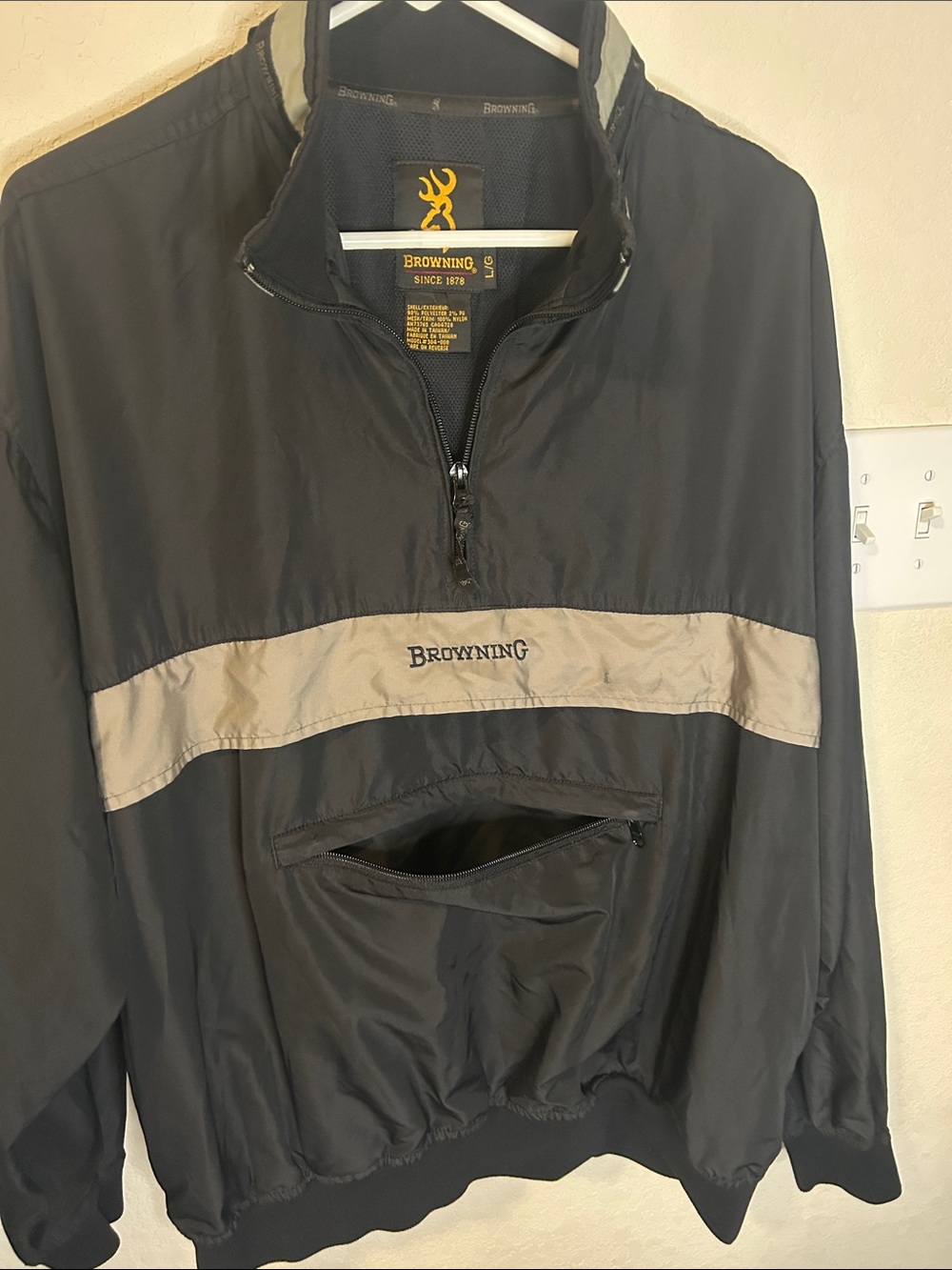 Browning Black and Tan Half-Zip Windbreaker Pullover PACKABLE